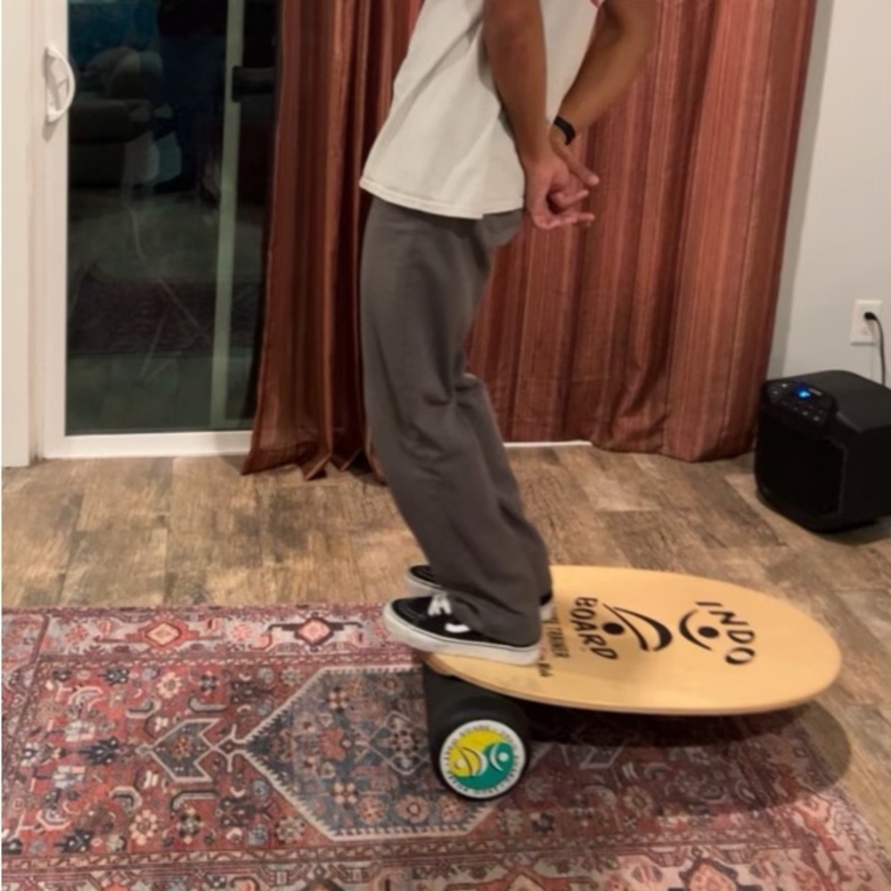 Meet your Posher, Clint